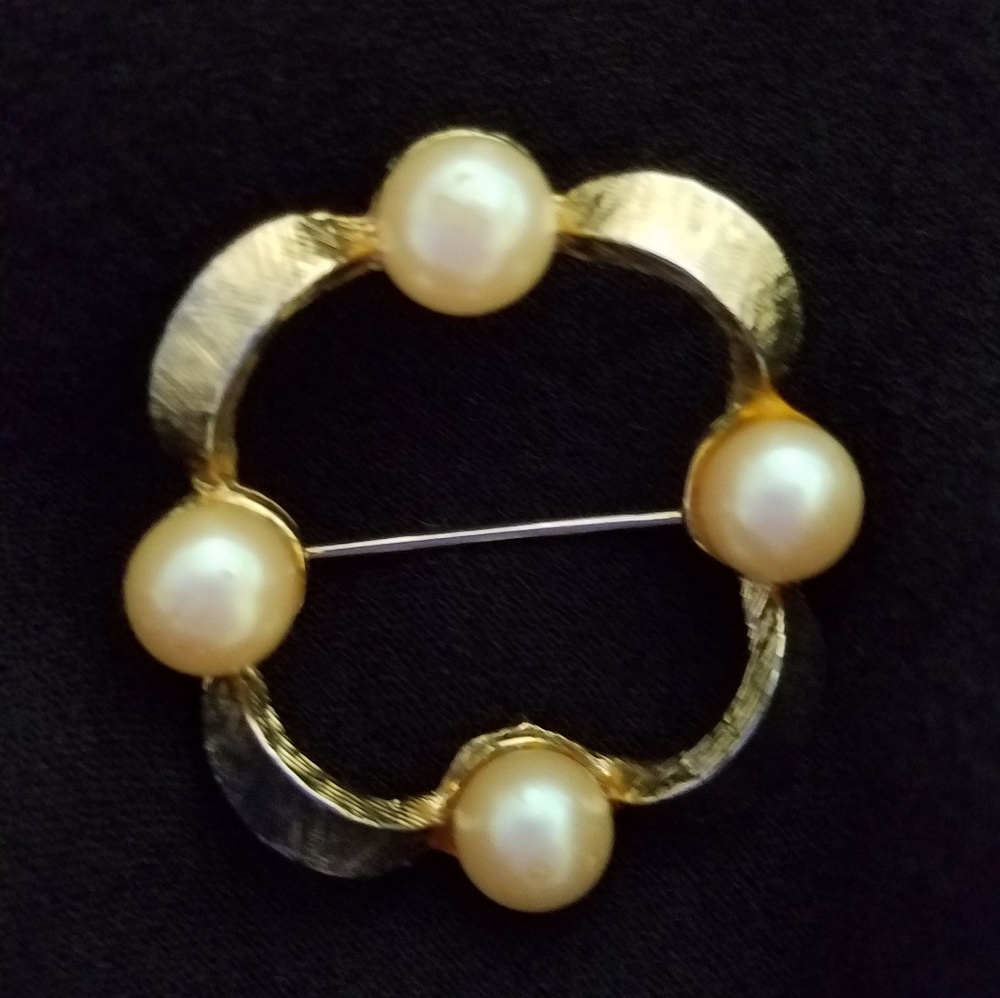 Broach